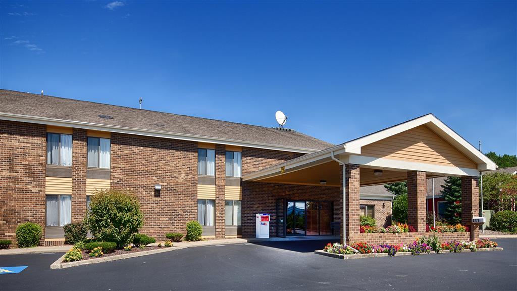 Quality Inn Tully I-81 Bagian luar foto