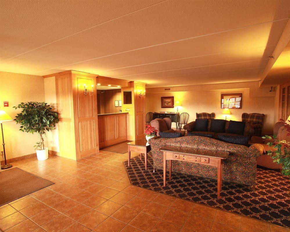 Quality Inn Tully I-81 Bagian luar foto